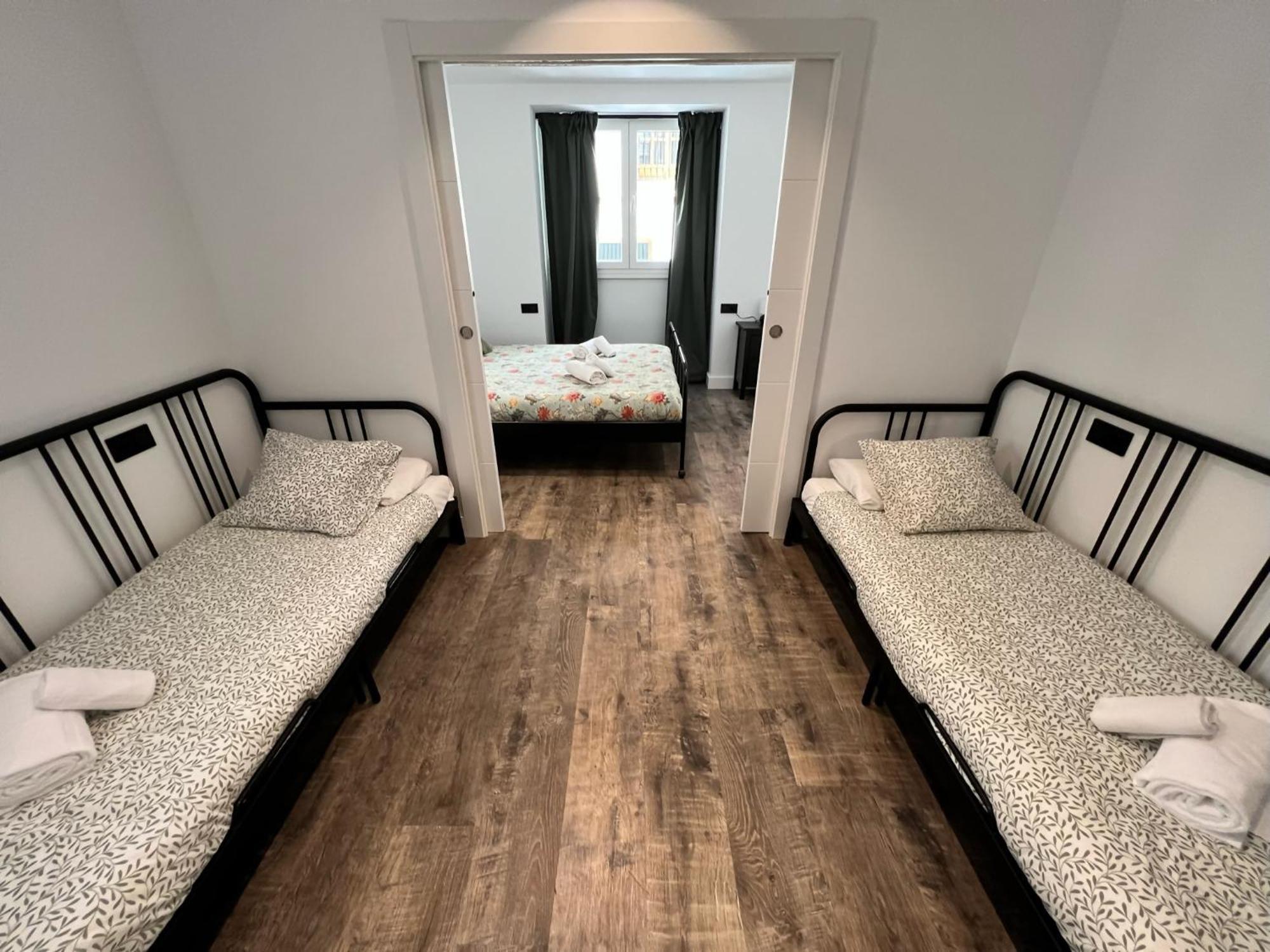 Apartamenticos El Tubo I サラゴサ エクステリア 写真